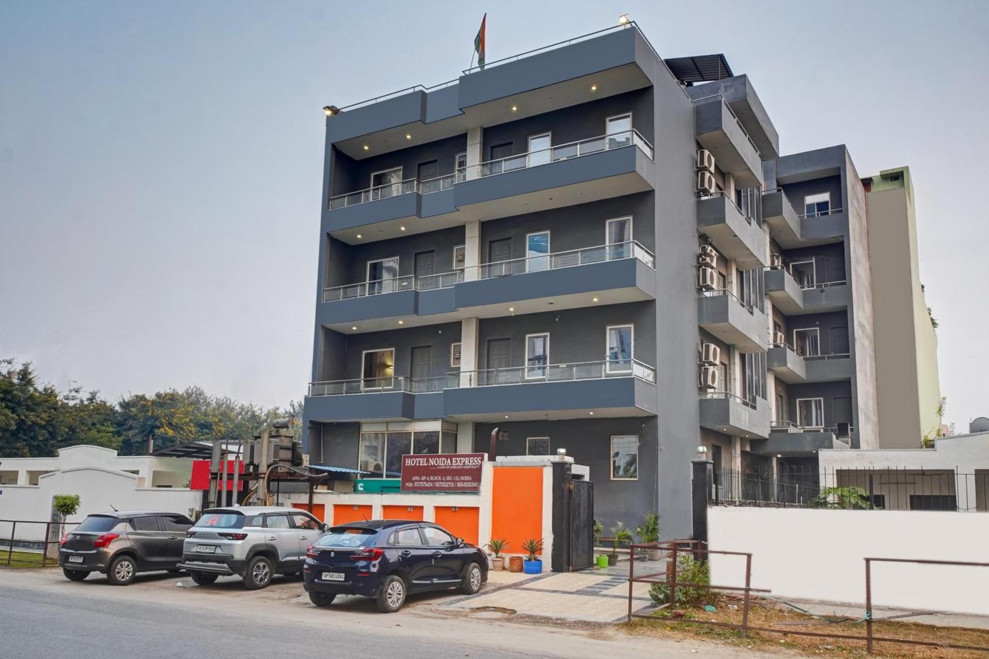 Hotel Noida Express Exterior photo