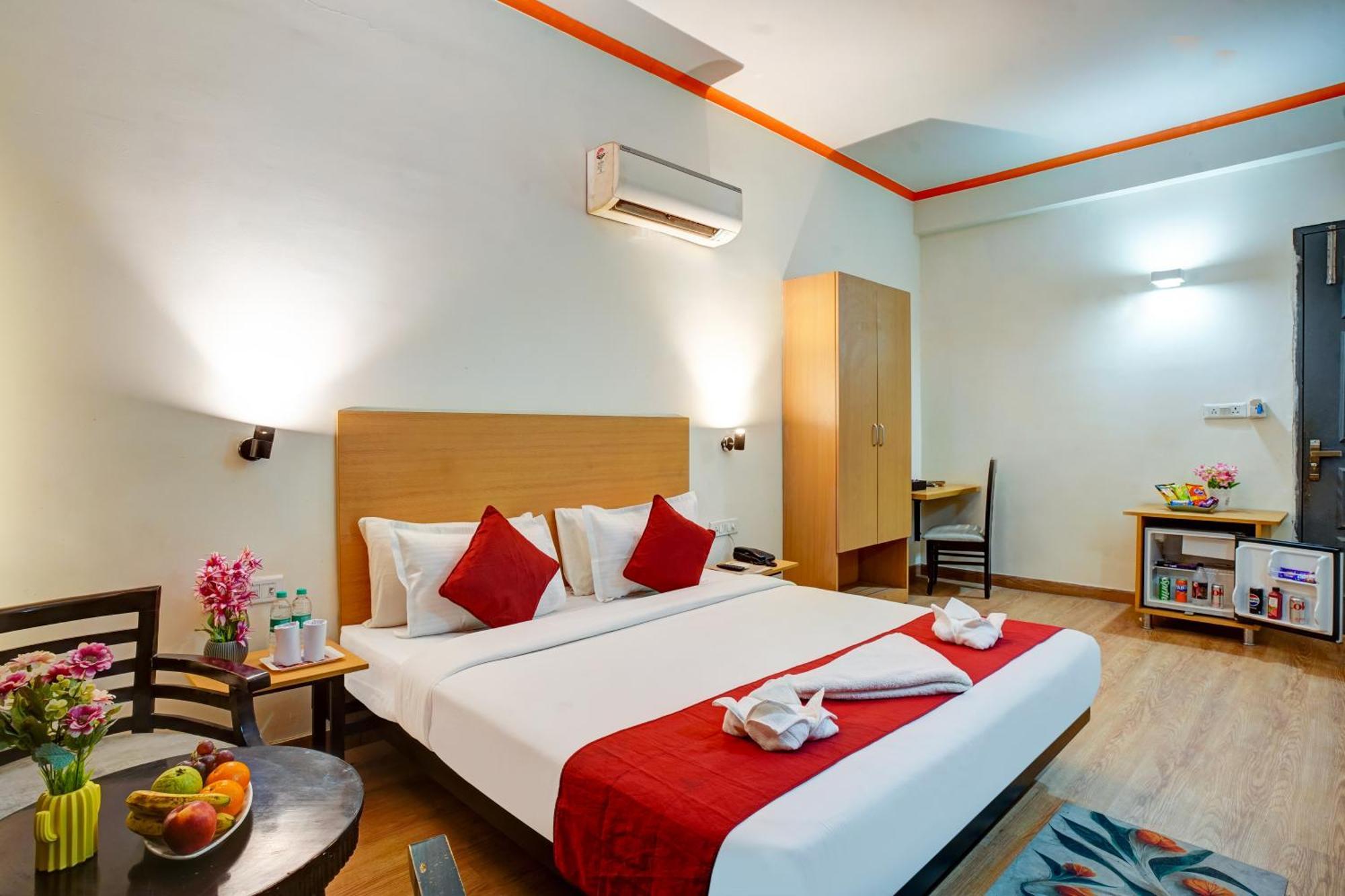 Hotel Noida Express Exterior photo