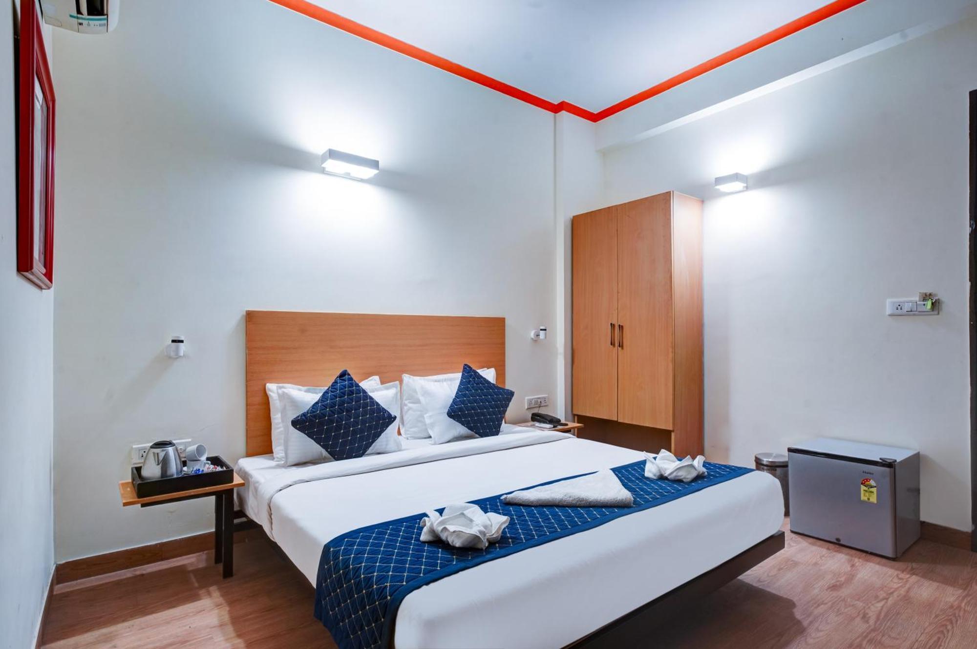 Hotel Noida Express Exterior photo