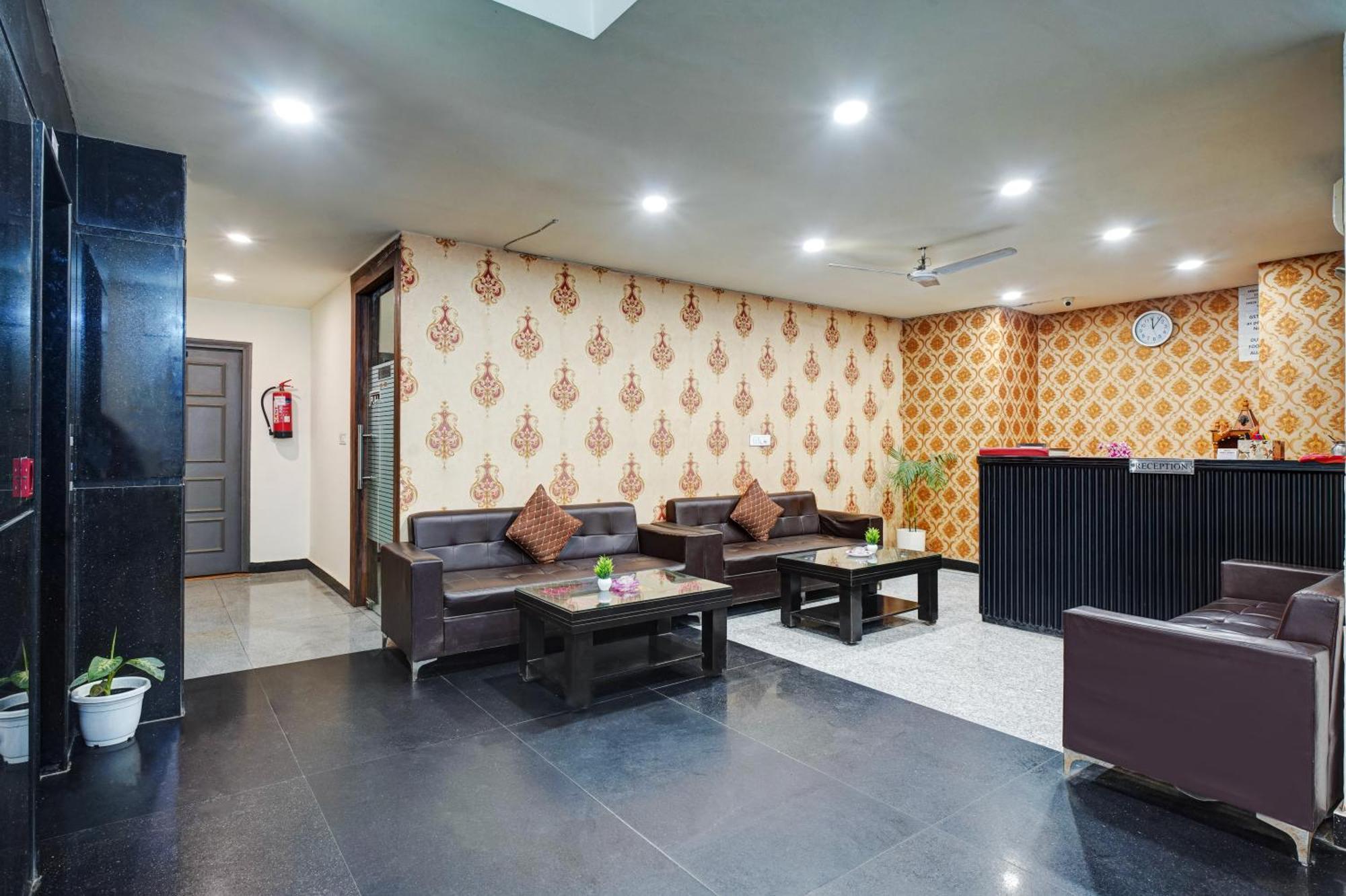Hotel Noida Express Exterior photo