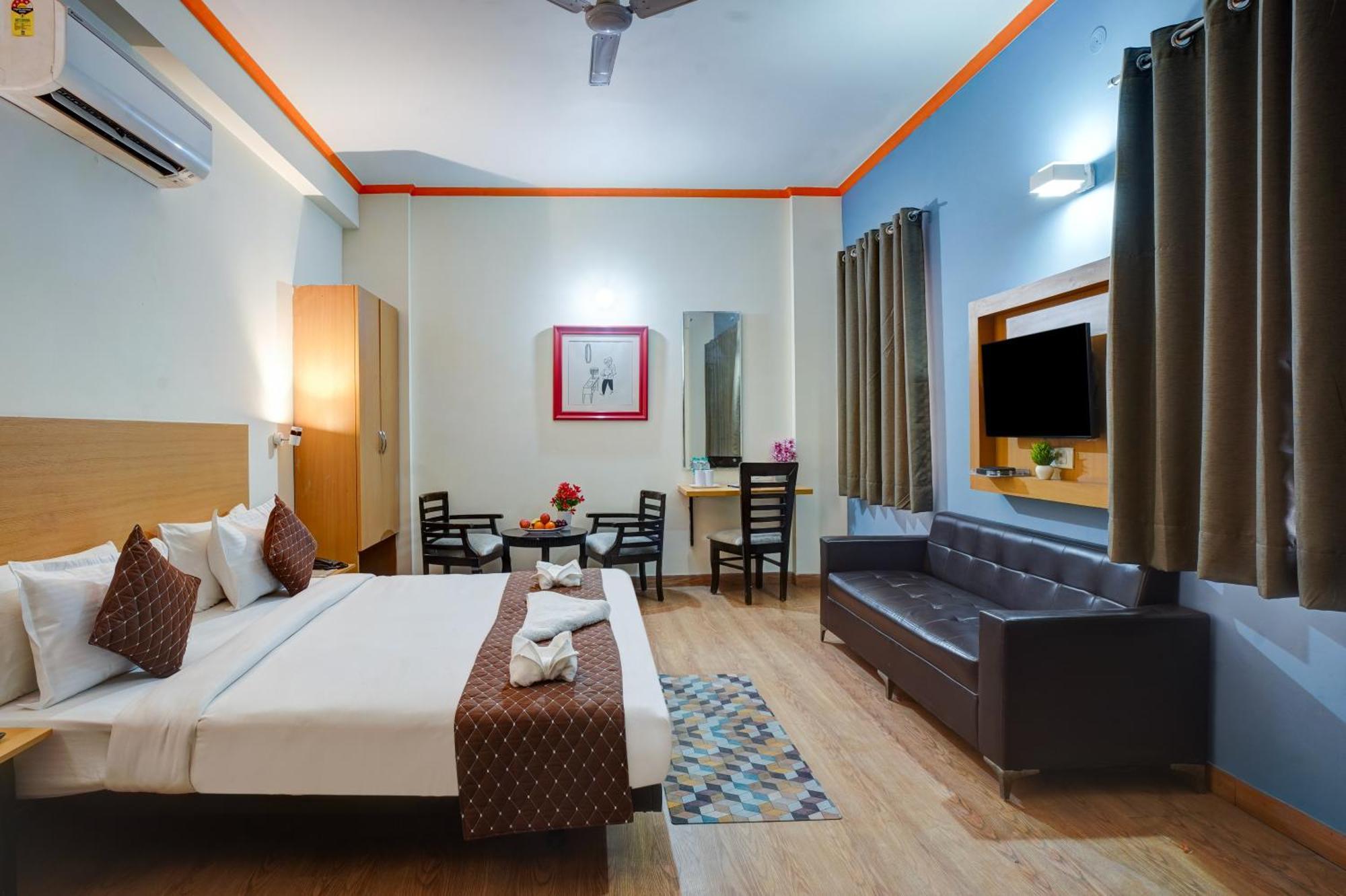 Hotel Noida Express Exterior photo